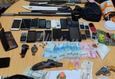 Barang bukti yang disita polisi