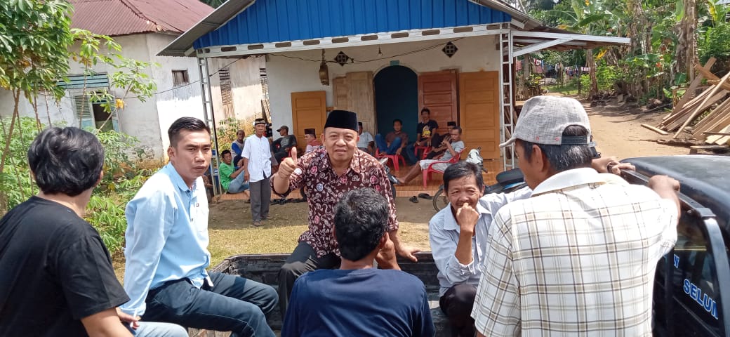 Silaturahmi bersama warga