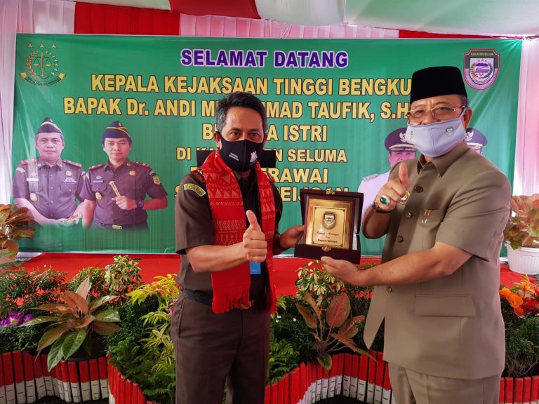 Peletakan Batu Pertama Pembangunan Mess Kejari Seluma
