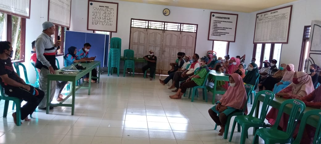 Pembagian BLT DD Desa Kota Praja