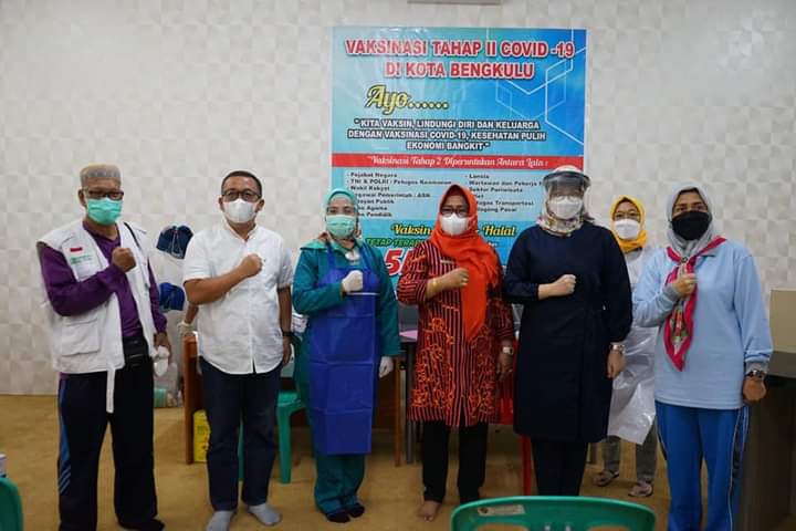 Ratusan Wartawan Bengkulu Divaksin COVID-19