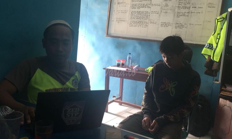 Tersangka menjalani pemeriksaan di Satlantas Polres Seluma