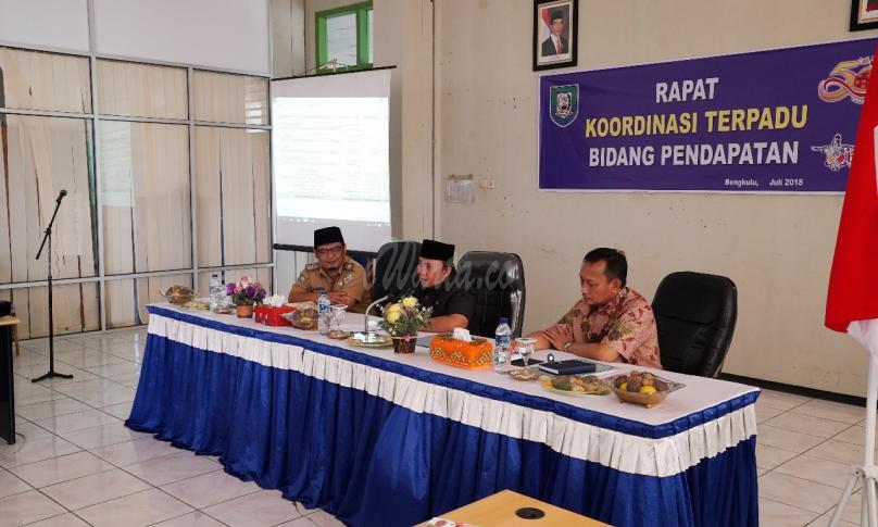 Sekretaris Daerah Provinsi Bengkulu Nopian Andusti dalam arahan dan sambutannya menyampaikan bahwa dalam meningkatkan Pendapatan Asli Daerah