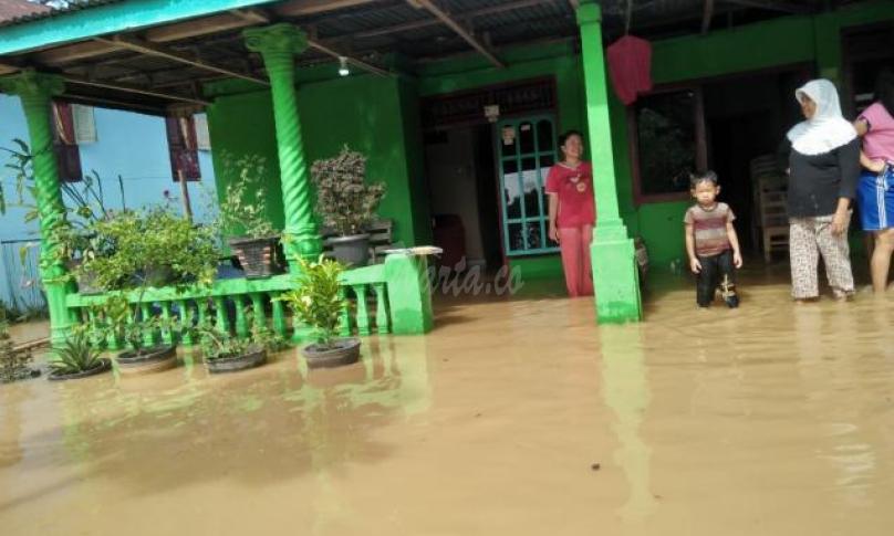 Tampak rumah warga Desa Talang Empat terendam 