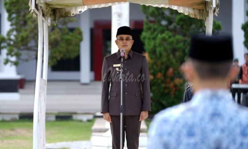 Gusnan Mulyadi Plt Bupati Bengkulu Selatan Irup Upacara Bela Negara