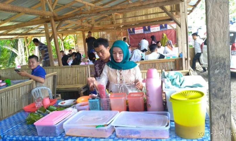 Kunjungan wisata kuliner di Bengkulu Selatan