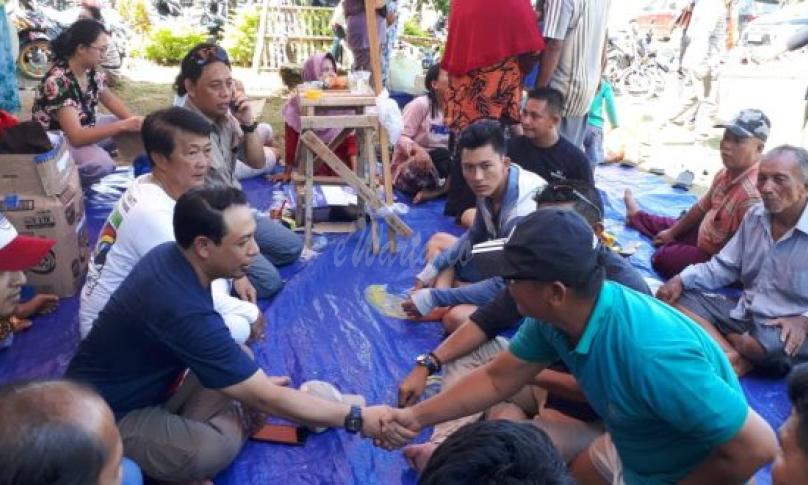 Wakil Walikota Bengkulu Dedy Wahyudi tinjau tempat lokasi banjir dan posko pengungsian