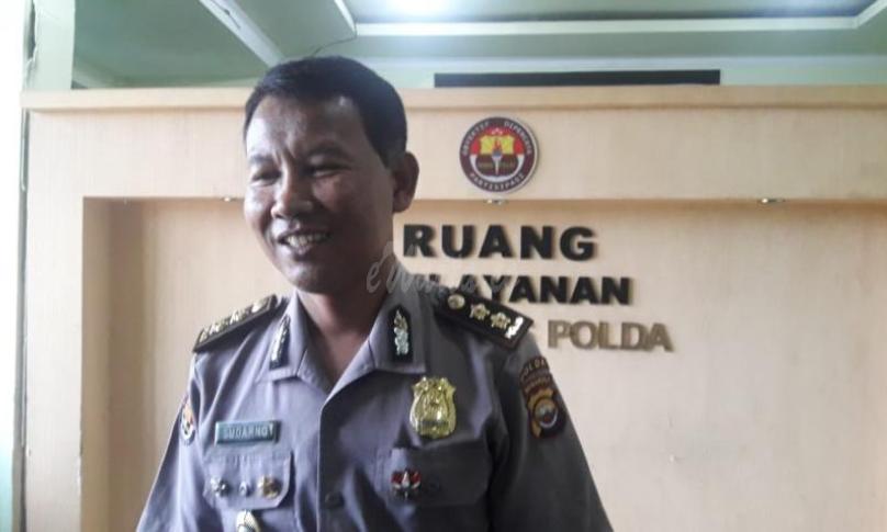 Kabid Humas Polda Bengkulu, AKBP Sudarno, S. Sos, MH saat dimintai keterangan awak media