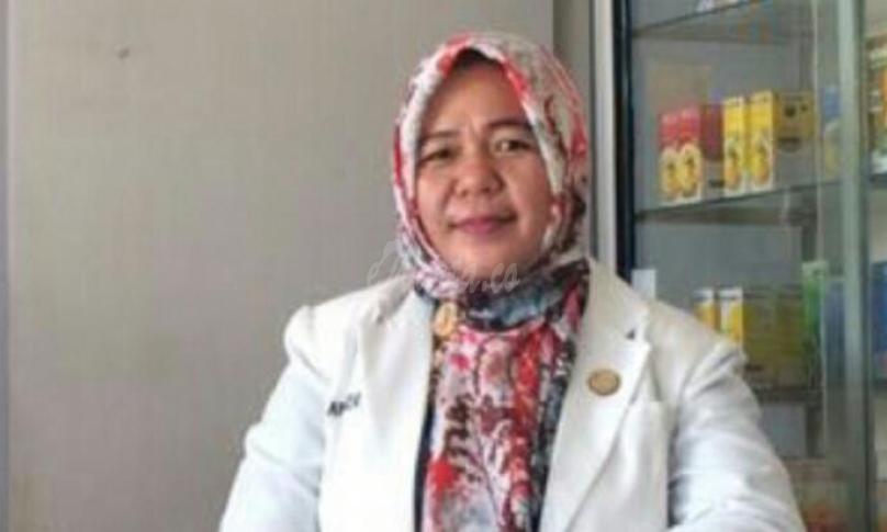 Bidang Advokasi dan Humas PD IAI Provinsi Bengkulu, Panti Yuniarti, Z, S.Far, M.Si, M.M, Apt