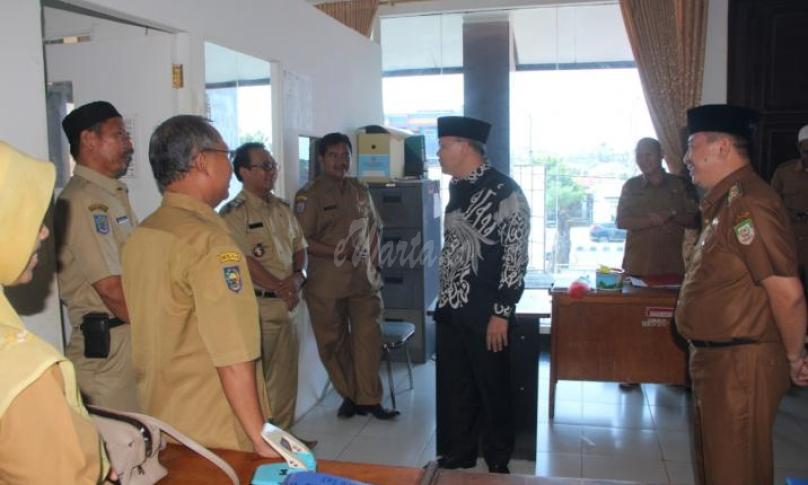 Pertama masuk kerja pasca cuti bersama, Gubernur sidak ke sejumlah OPD