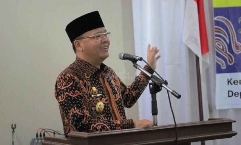 Gubernur Bengkulu (Dr. H. Rohidin Mersyah)