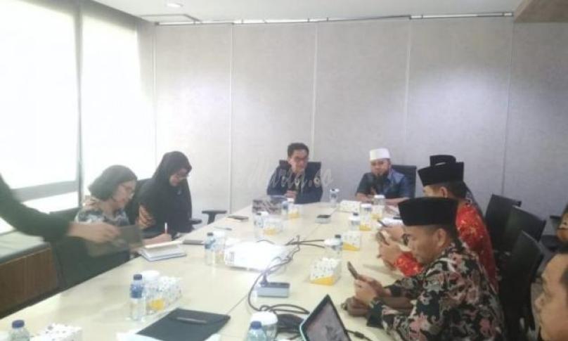 Wali Kota Bengkulu, Helmi Hasan memaparkan dan menyampaikan proposal Balai kreatif Kota Bengkulu ke Badan Ekonomi Kreatif Indobesia, Rabu (9/7/2019)