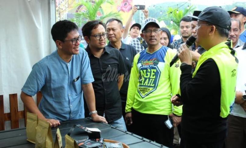 Jajalin kopi Bengkulu, Musisi yang juga pelatih drumer terbaik Indonesia Gilang Ramadhan hadiri Festival Bumi Raflesia