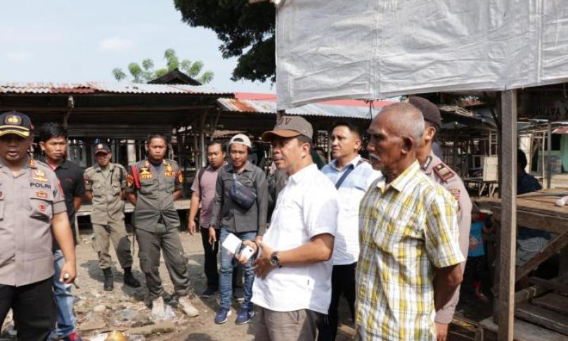 Pembongkaran pasar Kutau dimulai