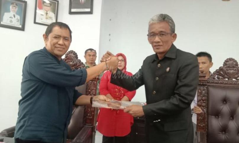 5 Raperda tiga diantaranya inisiatif dewan akhirnya disetujui