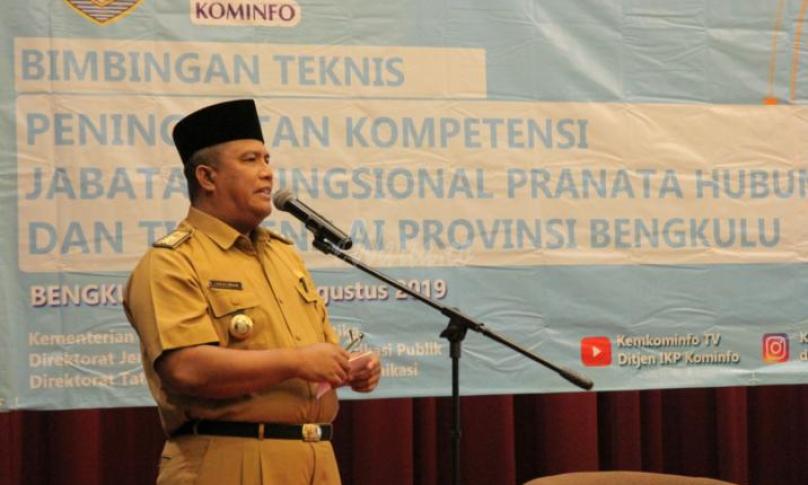 Kepala Dinas Kominfotik Provinsi Bengkulu, Jadulliwan membuka Bimtek dan SIMAN, Selasa (12/8)