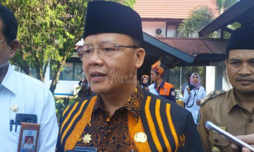 Gubernur Bengkulu (Dr. H. Rohidin Mersyah)