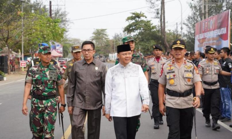 Didampingi Danrem 041 Gamas, Kapolda dan Pimpinan DPRD provinsi Gubernur Bengkulu lakukan cek kesiapan pelaksanaan GTTGN XXI di Sport Center Bengkulu, Kamis (21/9).