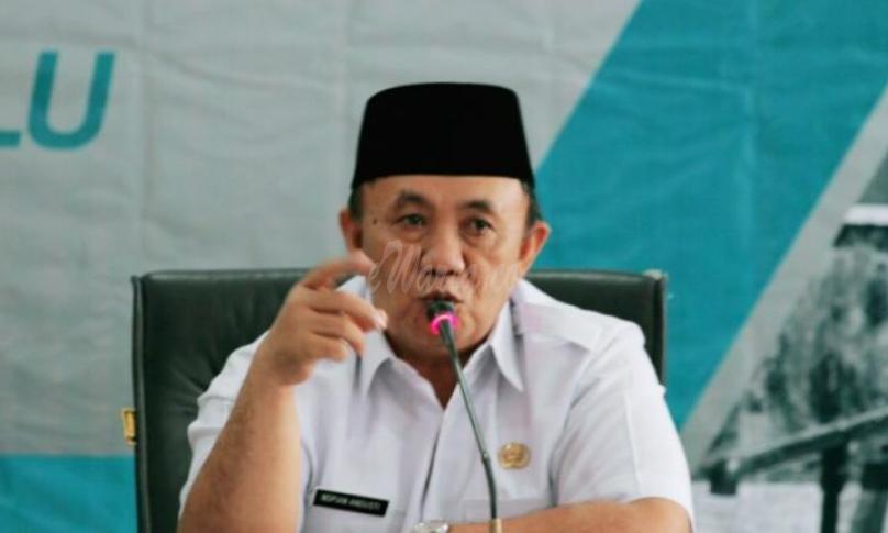 Sekda Provinsi Bengkulu, Nopian Andusti, dinonjobkan, Jumat (13/9) malam