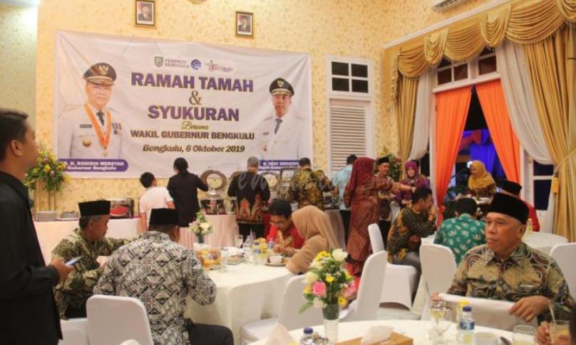 Wagub Dedy Ermansyah menyampaikan rasa syukurnya atas diberikan amanah dan kepercayaan dari segenap masyarakat Provinsi Bengkulu kepada dirinya untuk menjadi Wakil Gubernur Bengkulu. 
