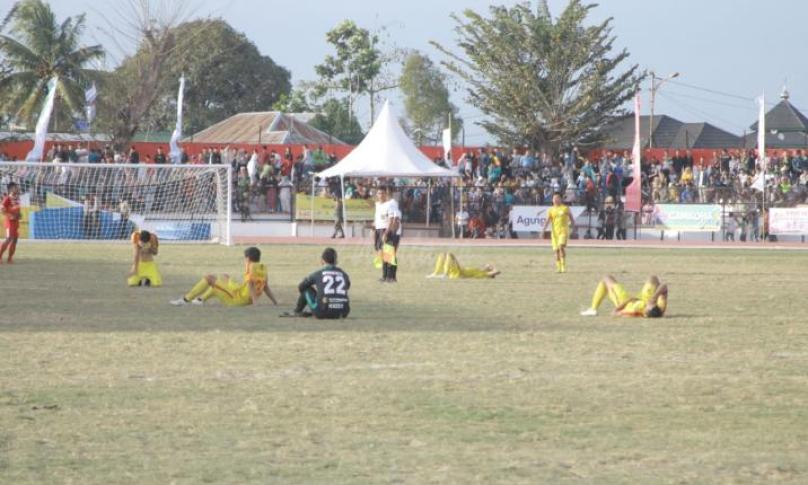 Tim Sepakbola Bengkulu harus puas menjadi juara runner up setelah dikalahkan Tik sepakbola NAD