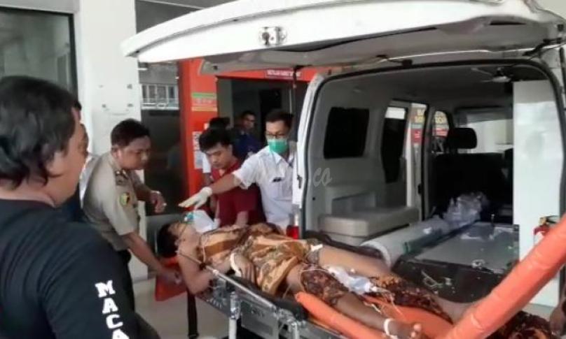 Tersangka pelaku pembunuh Wina tiba di Bengkulu dan langsung dirawat di RS Bhayangkara Bengkulu.