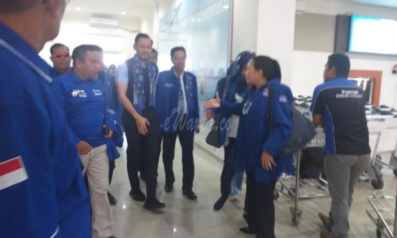 Kedatangan AHY di Bandara Fatmawati Bengkulu, Selasa (21/1/2029).