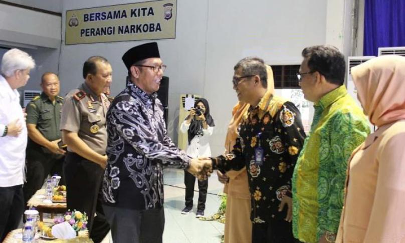 Wakil Gubernur Bengkulu Dedy Ermansyah tampak hadir dalam acara Serah Terima Jabatan serta Pisah Sambut Kepala LPP RRI Bengkulu.