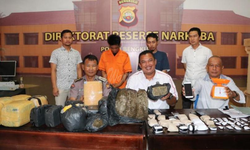 Pers Release tangkapan narkoba jenis ganja oleh Ditresnarkoba Bengkulu, Kamis (23/1/2020).