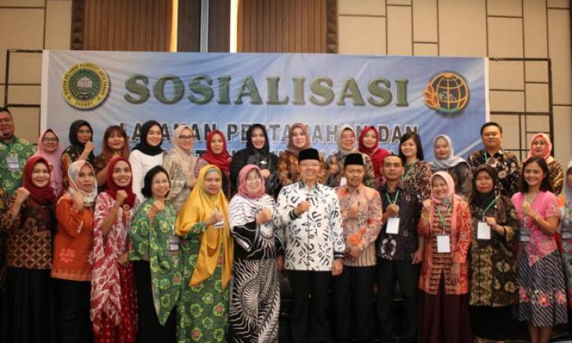 Gubernur Bengkulu  Rohidin Mersyah, Senin ( 17/2) pagi, membuka secara resmi Sosialisasi Peraturan tentang Layanan Informasi Pertanahan secara Elektronik dan Pelayanan Hak Tanggungan Terintegritas secara Elektronik