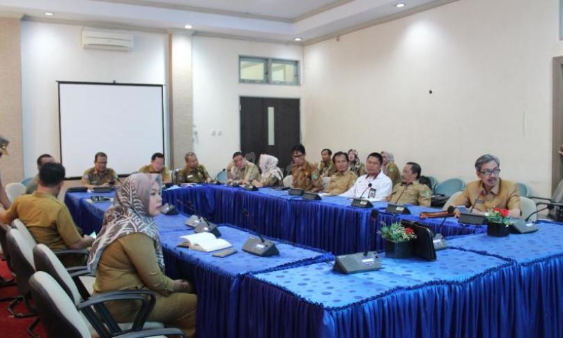 Pemkab Bengkulu Tengah gelar Rapat Khusus terkait pencegahan dan penanganan Covid-19.