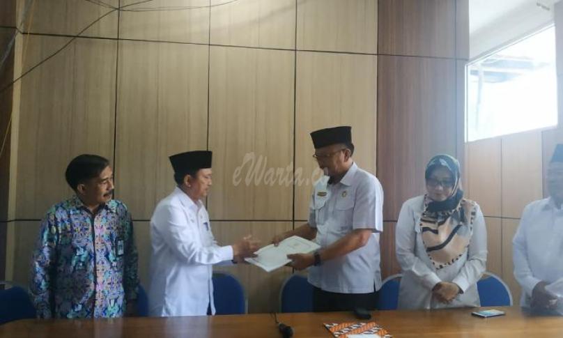 Pengelolaan obyek wisata Pantai Panjang ke Pemkot Bengkulu.