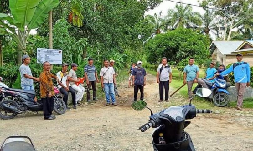 Titik Nol pembangunan drainase dan Gapura desa Marga Mulya Sakti. 
