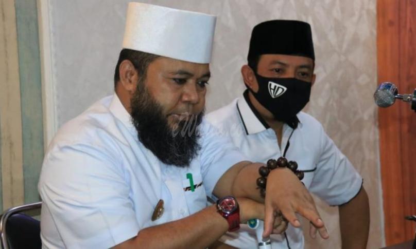 Walikota Bengkulu Helmi Hasan didamping Wakil Walikota Bengkulu Dedy Wahyudi.