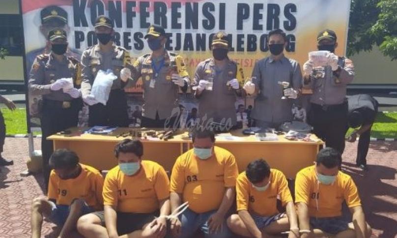 Pers Release pengungkapan terhadap lima tersangka penyalahgunan narkoba oleh Polres Rejang Lebong. 
