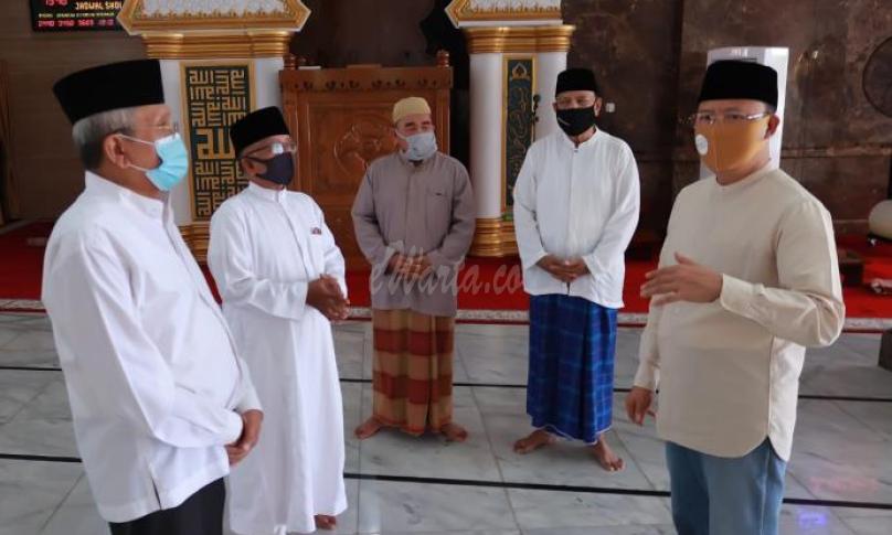 Pemerintah Provinsi (Pemprov) Bengkulu kembali akan membuka aktivitas di Masjid Raya Baitul Izzah Padang Harapan Bengkulu.