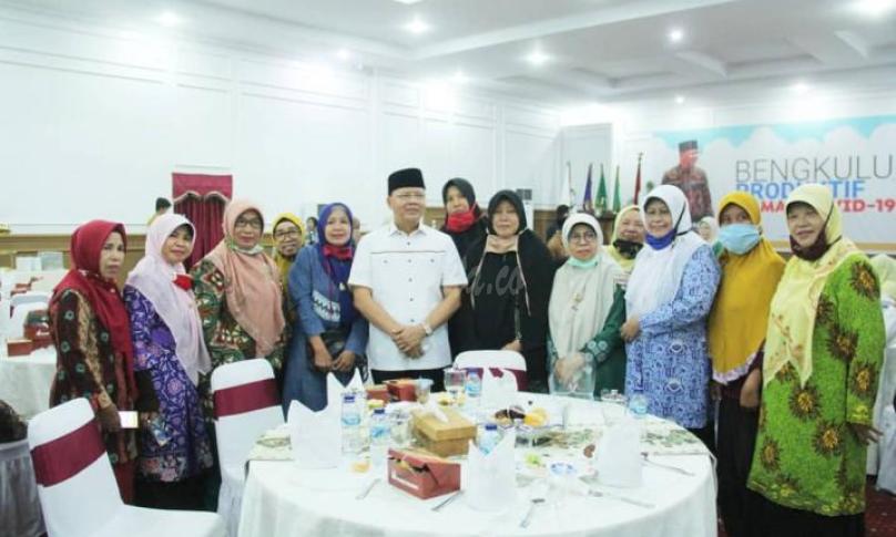 Gubernur Bengkulu, Rohidin Mersyah saat menghadiri acara
