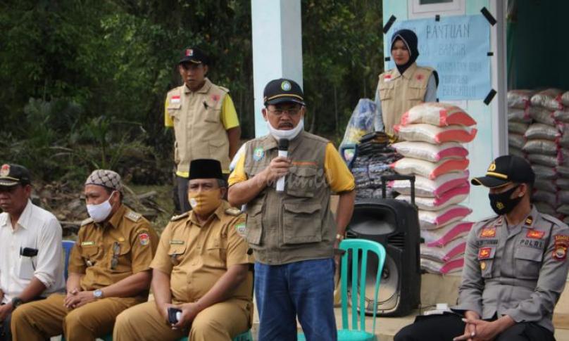 Penyaluran bantuan beras Pemprov