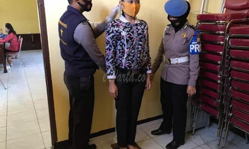 tes pemeriksaan administrasi awal di Polres