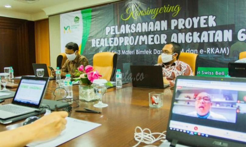 terobosan penguatan manajemen madrasah
