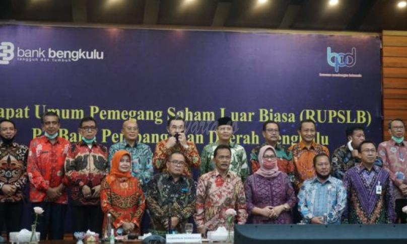 Rapat Umum Pemegang Saham Luar Biasa (RUPSLB) Bank Bengkulu Tahun Buku 2020 di Aula Lantai 7 Graha Bank Bengkulu, Rabu (16/9/2020). 