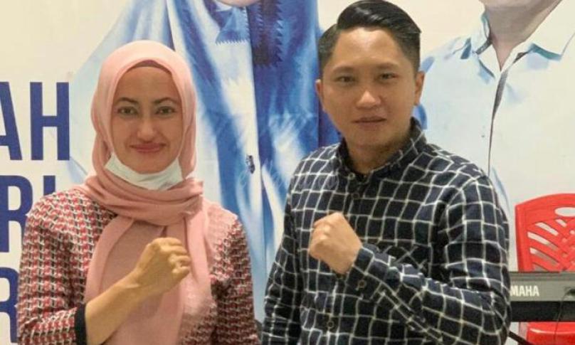 Indah-Suaib Tunjuk Milenial Hikmawan Pasalo