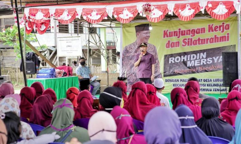 Gubernur Bengkulu datang ke SMK Putra Nusantara Desa Kelindang