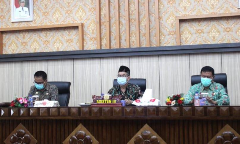 Rapat Koordinasi terkait pembahasan penyebaran Covid-19 saat libur panjang akhir Oktober 2020 bersama Kemendagri dan Kemenpolhukam, Kamis (22/10).