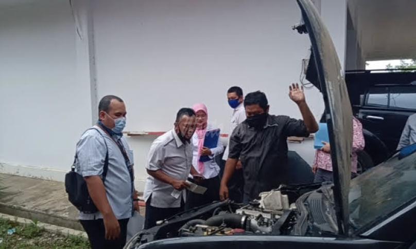 Kondisi Mobnas mantan Waka II DPRD Seluma saat diperiksa BPK