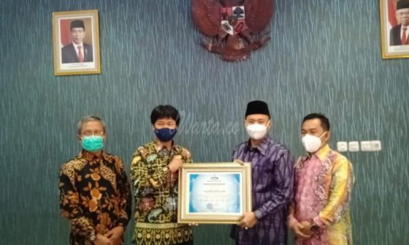 PDAM Tirta Dharma Terima Penghargaan dari BPKP