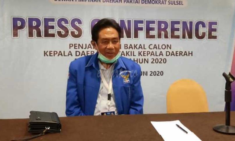 Jenazah Mantan Bupati Toraja Utara Diberangkatkan dari Makassar ke Kampung Halamannya di Kurra