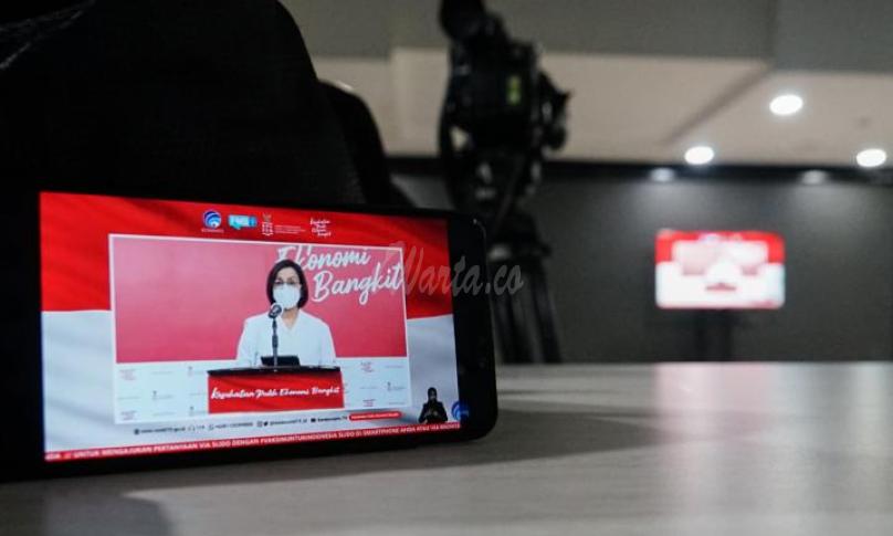 Menkeu Sri Mulyani dalam Konferensi Pers Kedatangan Vaksin Covid-19 di Media Center Komite Penanganan Covid-19 dan Pemulihan Ekonomi Nasional (KPCPEN), Kantor Kementerian Kominfo, Jakarta, Senin (07/12/2020). - (Indra Kusuma)