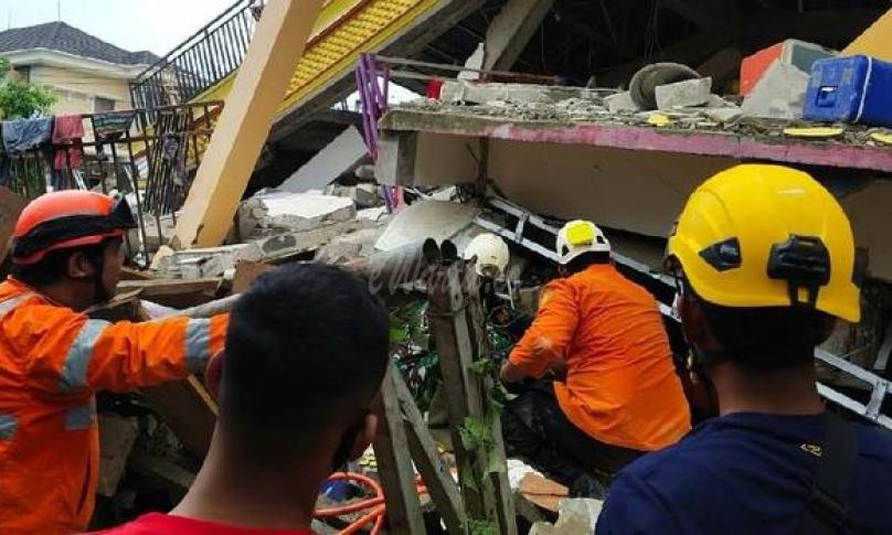 Prof NA, Kapolda dan Pangdam Pantau Kondisi Majene Pasca Gempa