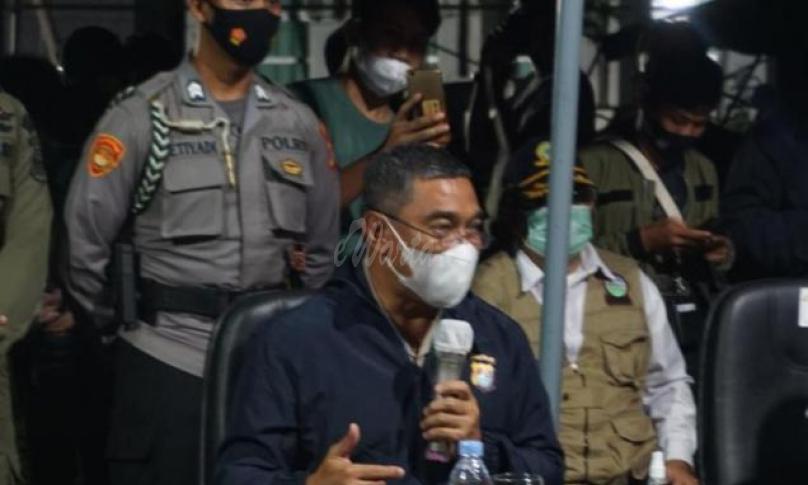 Kapolda Sulbar Irjen Pol Eko Budi Sampurno saat rapat di Posko Indul Satgas Bencana Sulbar